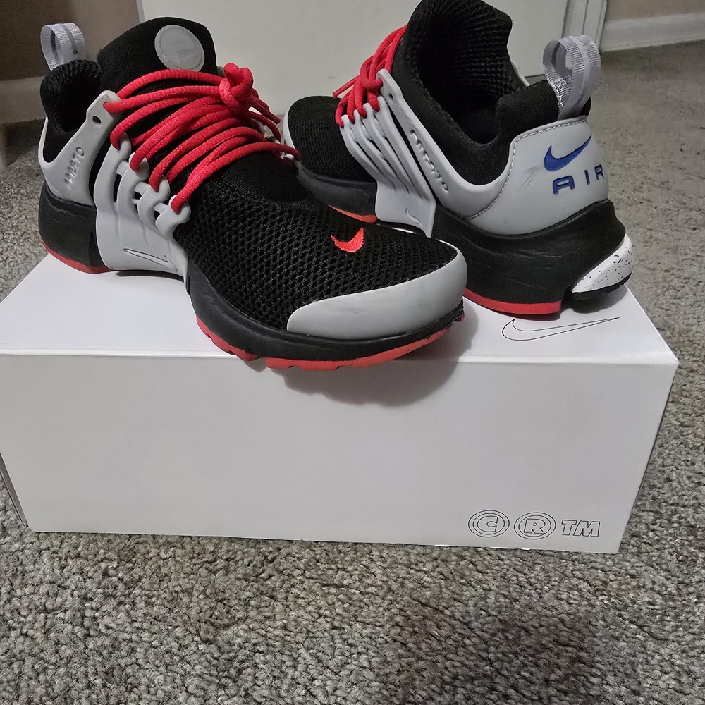 Nike Air Black and Red Sneakers